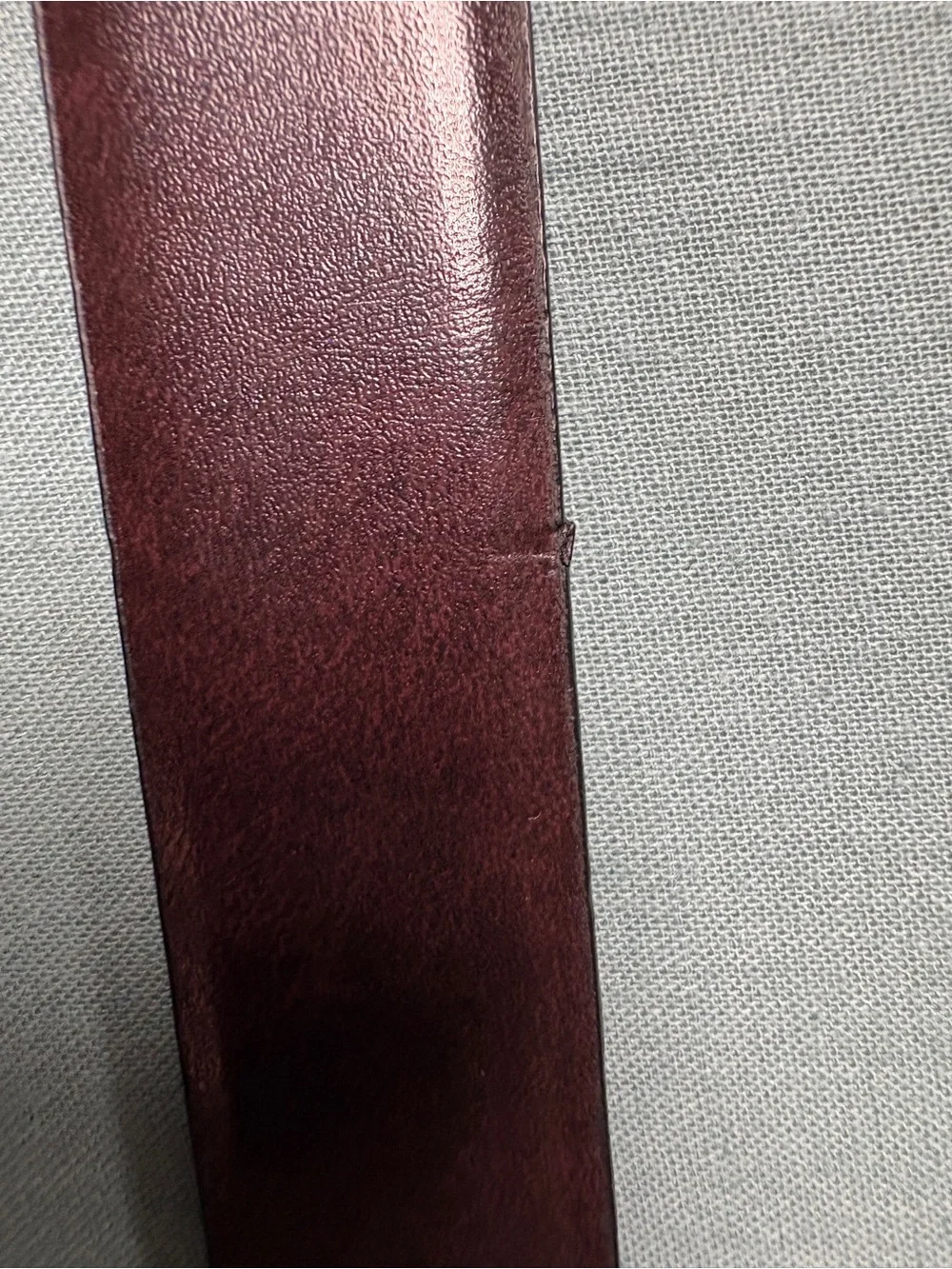 Men's Reversible Black & Dark Brown Leather Belt: 1.25in / 41 inches: